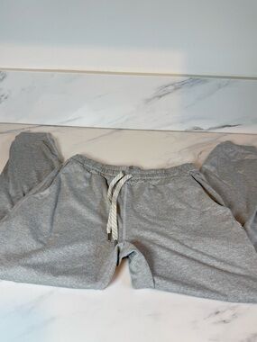 Vuori light grey jogger pants